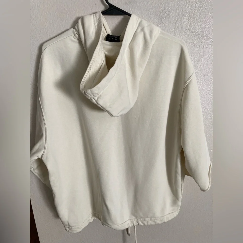 Nike Icon Clash Cream Boxy Tie Front Sweatshirt Hoodie Size Small Pullover